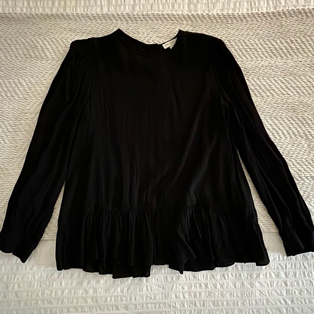 Lightweight Loose Black Top with Ruffle Bottom & Buttons on Back